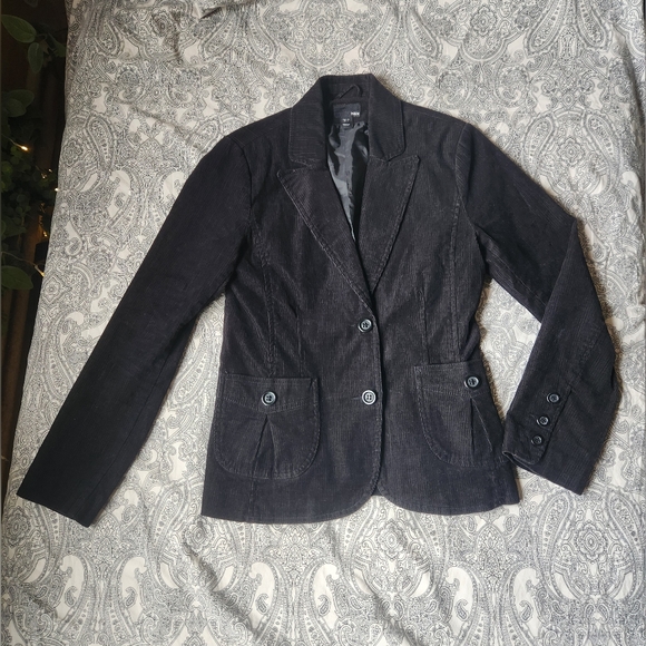 H&M Jacket - Picture 2 of 8